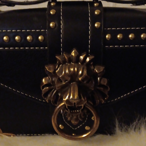 Lion head purse - Picture 2 of 6